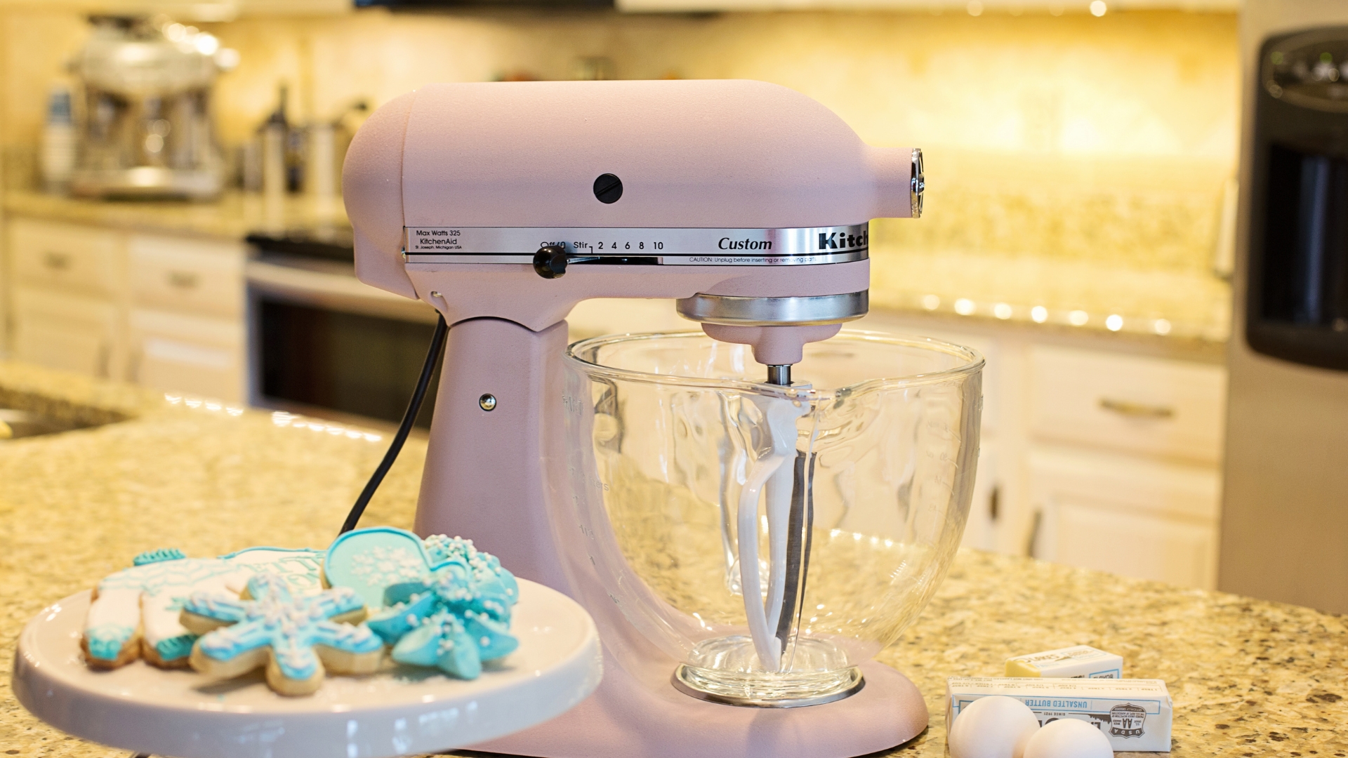 Kitchenaid Classic vs Artisan – What Is The Difference?:  A Detailed Guide